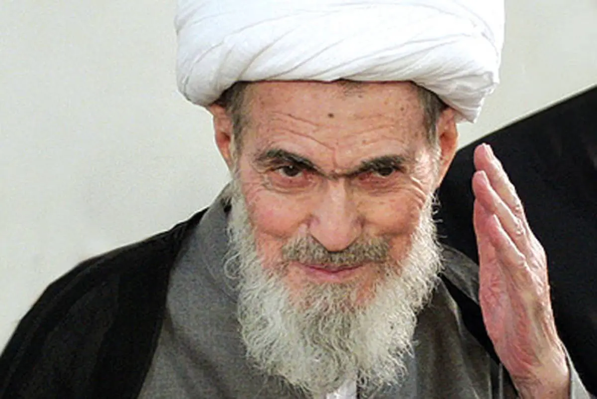 مروری بر زندگی فقهی سیاسی آیت الله مشکینی
