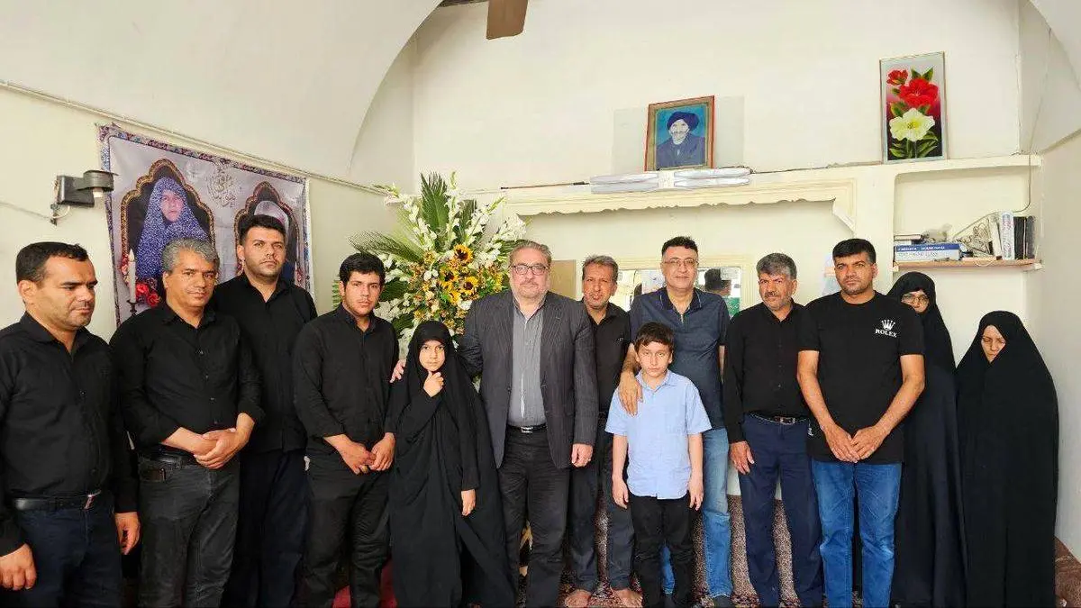 رئیس هییتمدیره چادرملو در مراسم بزرگداشت شهید حسین کمالی حضور یافت
