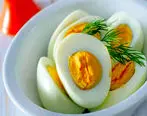 خوردن تخم مرغ هنگام صبحانه مضر است؟