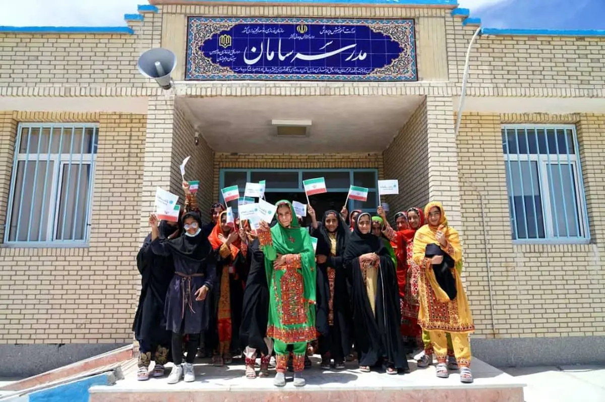 ادامه نهضت مدرسهسازی بانک سامان