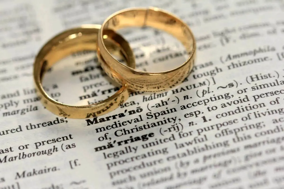 چرا مجردها ازدواج بنفش می کنند؟ | ازدواج بنفش چیست؟