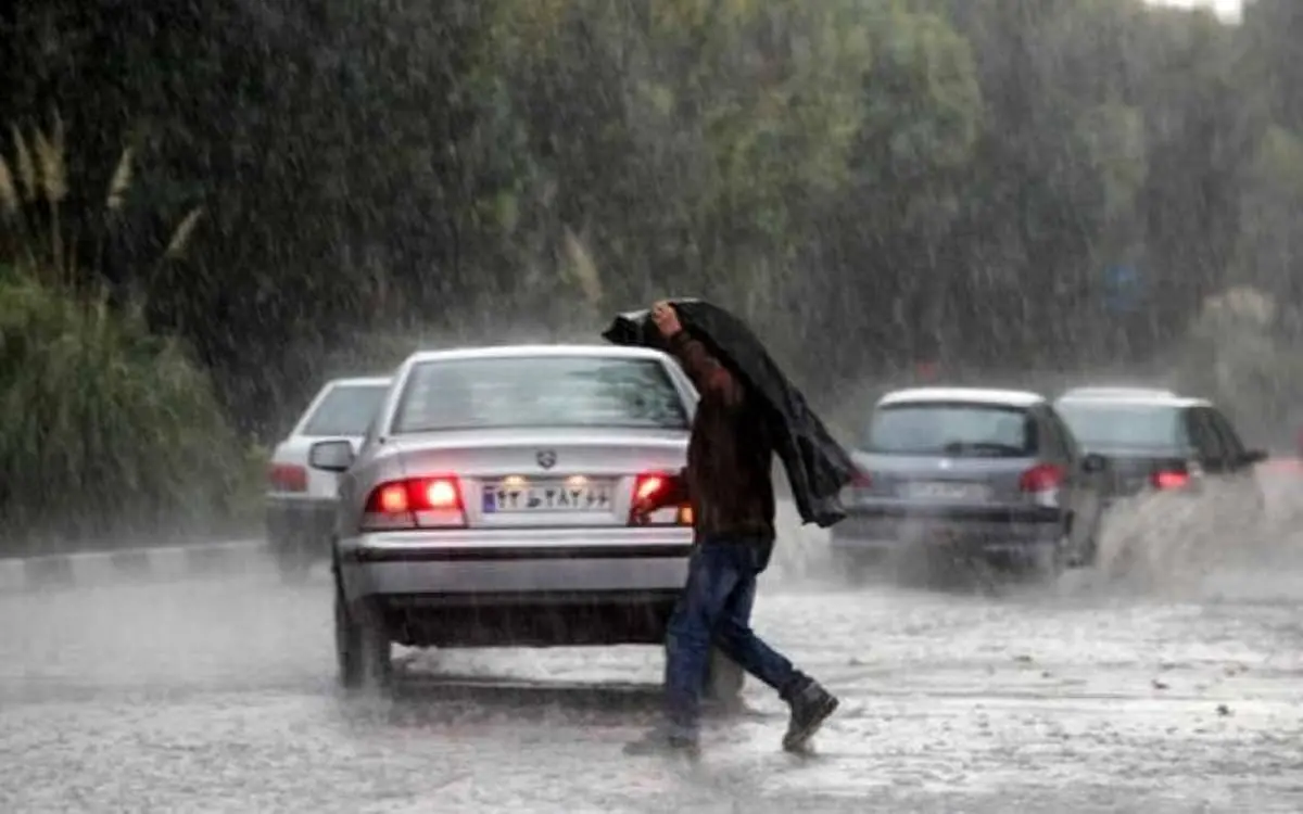 بارش باران کشور را فرا میگیرد | تهران به حالت آماده باش در آمد