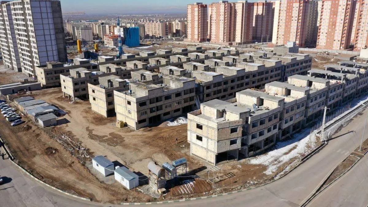 بانک ها باید تسهیلات نهضت ملی مسکن را پرداخت کنند