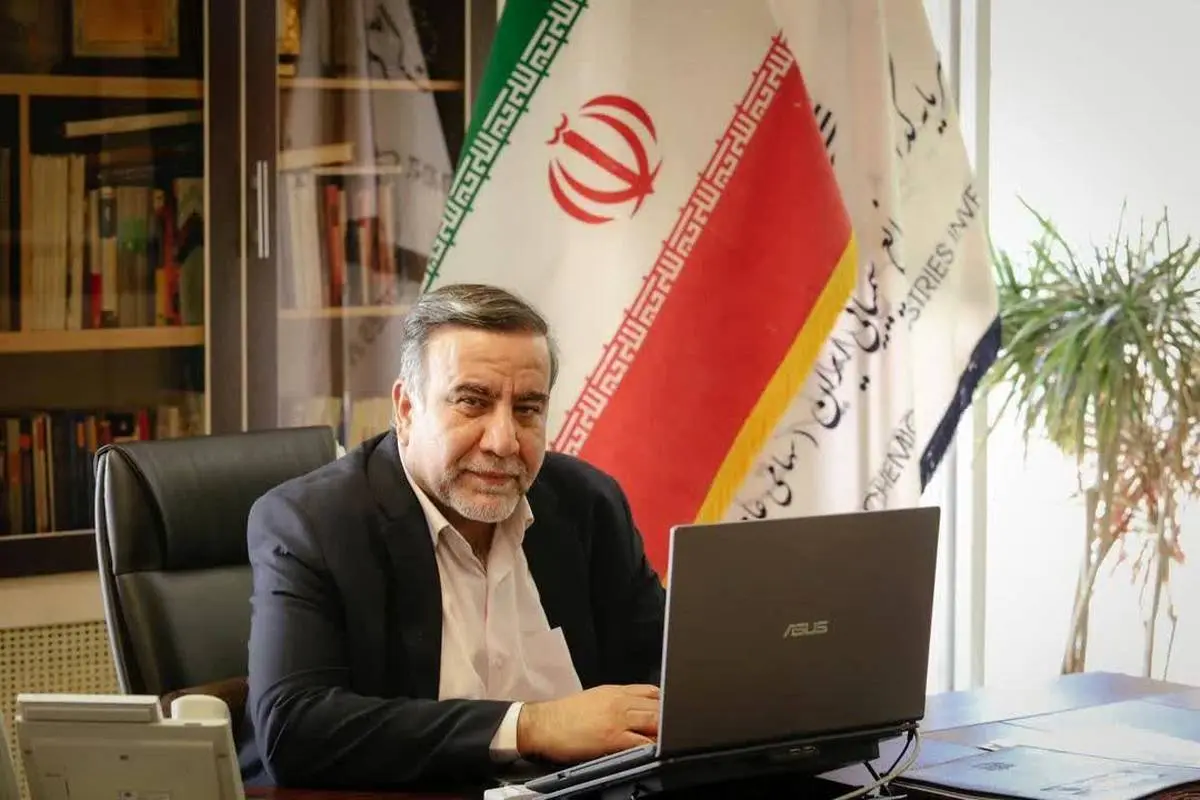 پیام تشکر داریوش امانی مدیرعامل هلدینگ سرمایه گذاری صنایع شیمیایی ایران به مناسبت موفقیت پروژه تعمیرات اساسی ۱۴۰۴