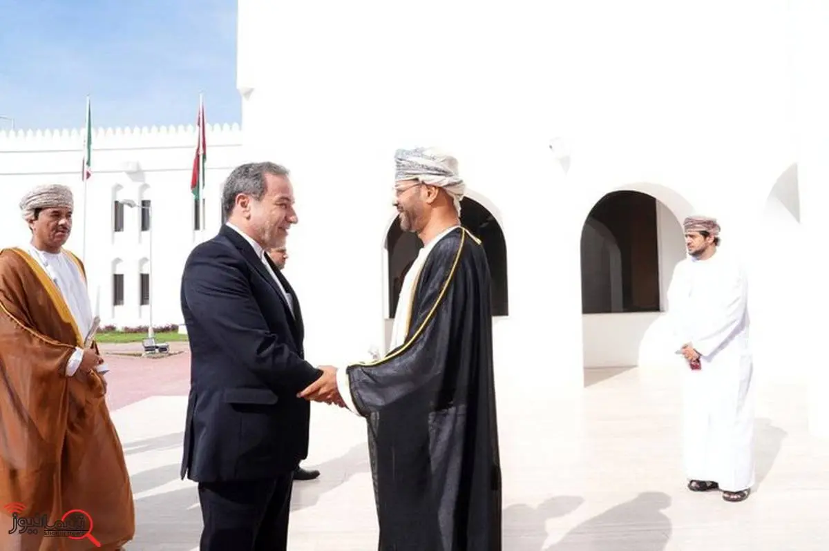 دیدار عراقچی با همتای عمانی در مسقط

