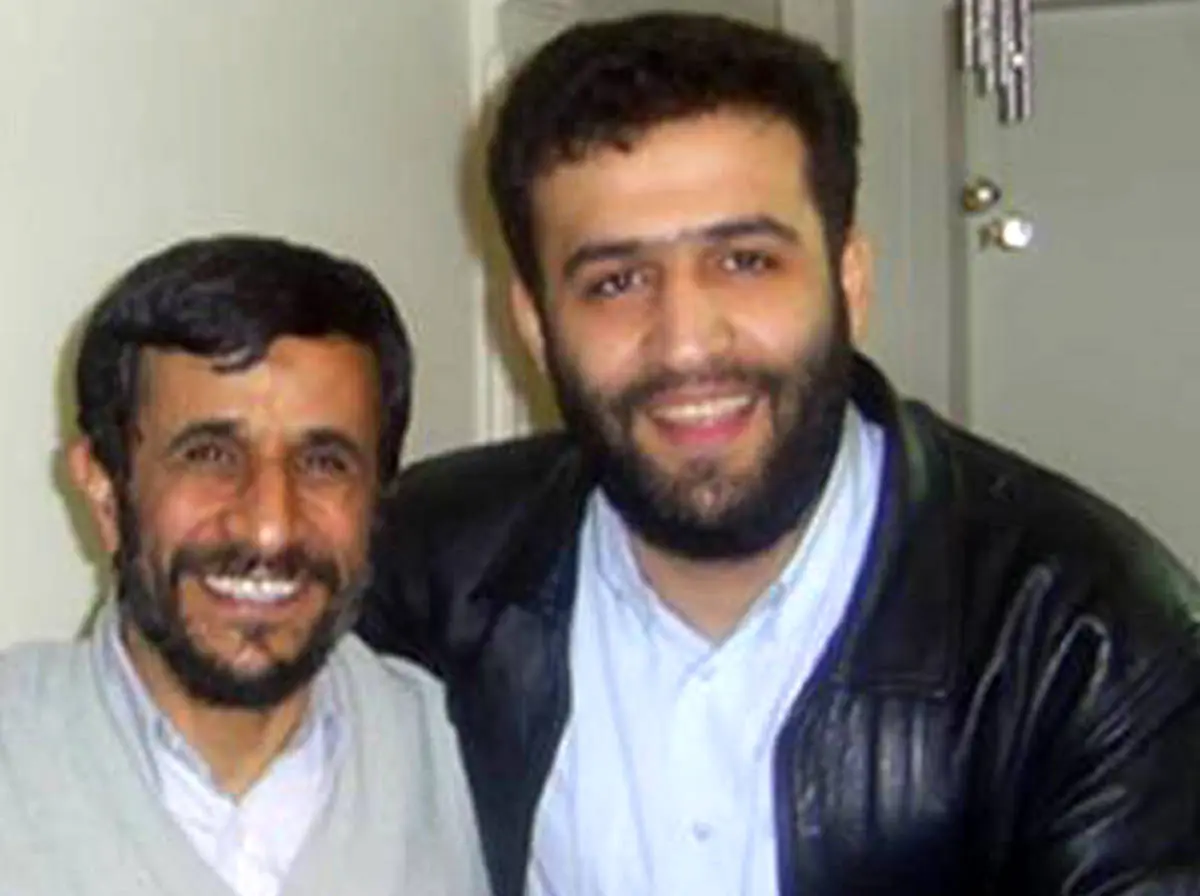 مداح توهین کننده در شبکه 5 داماد احمدی نژاد است
