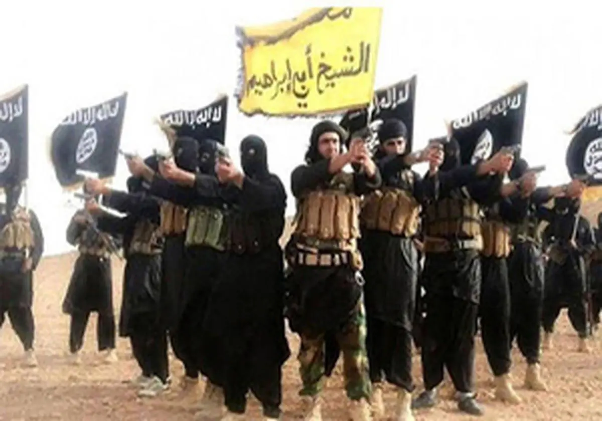 عناصر فراری داعش: تکه‌تکه شدن فرمانده سوری را با چشم دیدیم