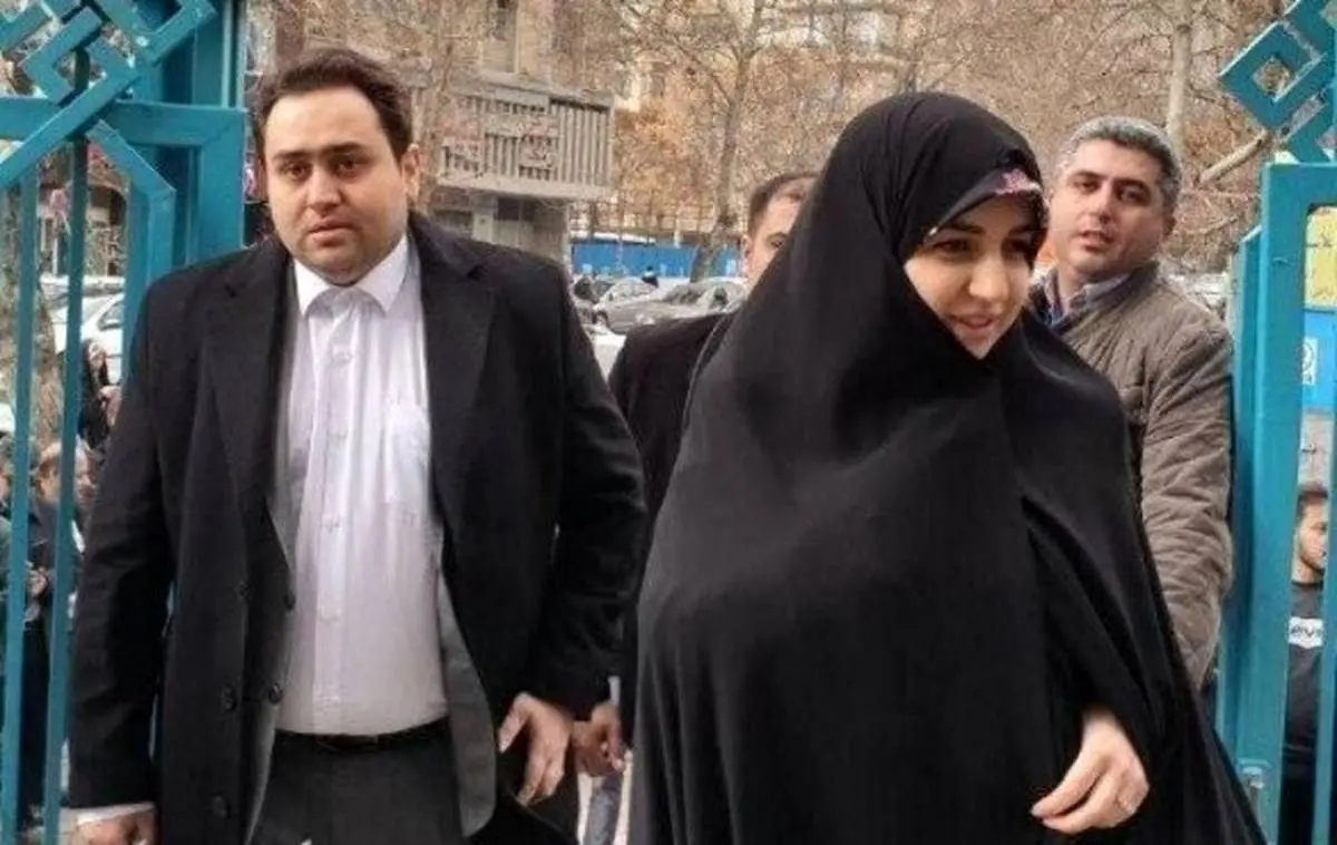 توضیح دانشگاه علوم پزشکی شهید بهشتی درباره دختر روحانی + عکس