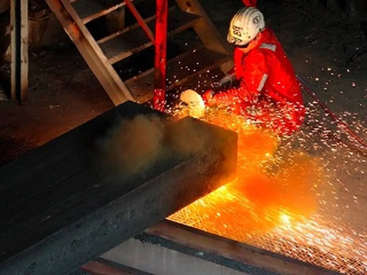 کاهش بهای معاملات فولاد در چین