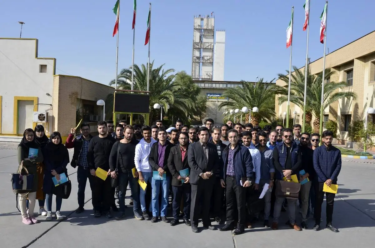 بازدید دانشجویان از شرکت فجر انرژی خلیج فارس