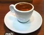 طرز تهیه قهوه یونانی با شیر و قهوه ترک 