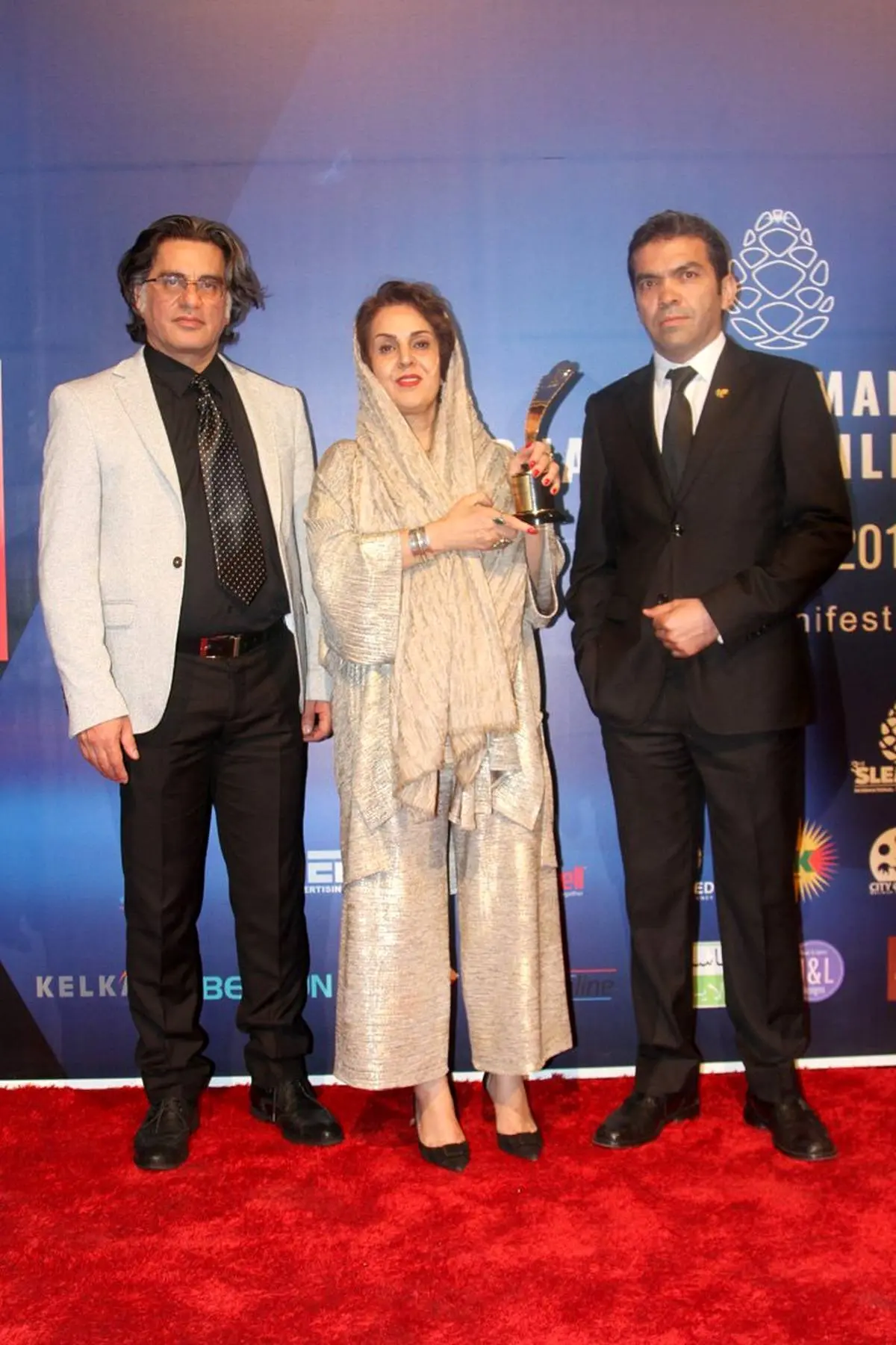 جایزه افتخاری سومین جشنواره بین‌المللی فیلم «سلیمانیه» به جعفر پناهی اهدا شد