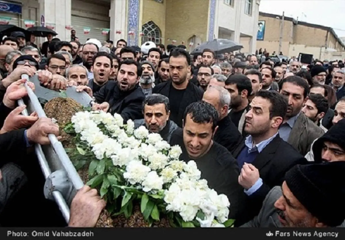 حضور احمدی‌نژاد در تشییع «حبیب» صحت دارد؟