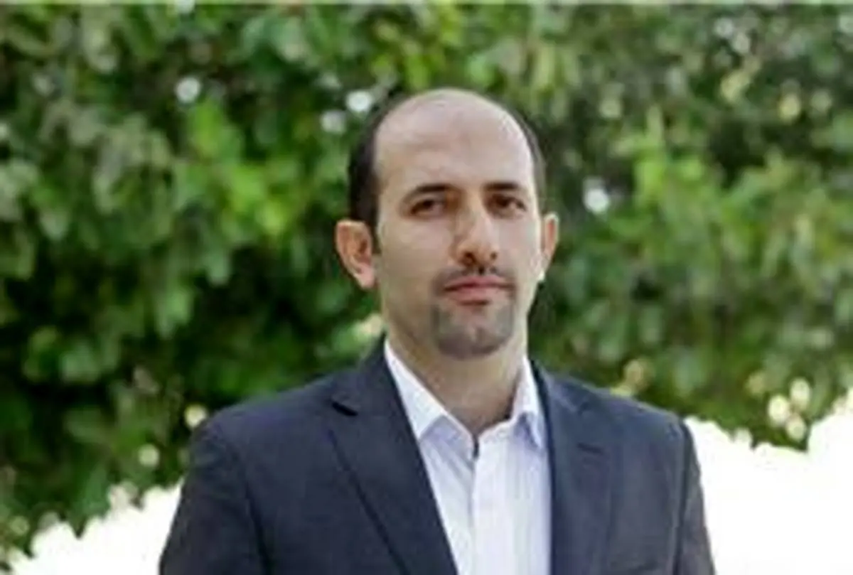 حسینی مقدم : لوگوی اصلی شرکت بورس از پاریس به تهران می آید