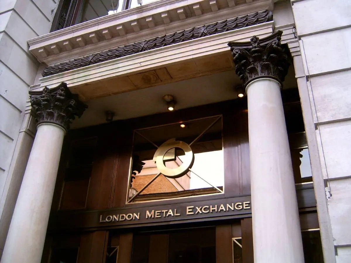 افت و خیز در معاملات فلزات اساسی در بورس لندن