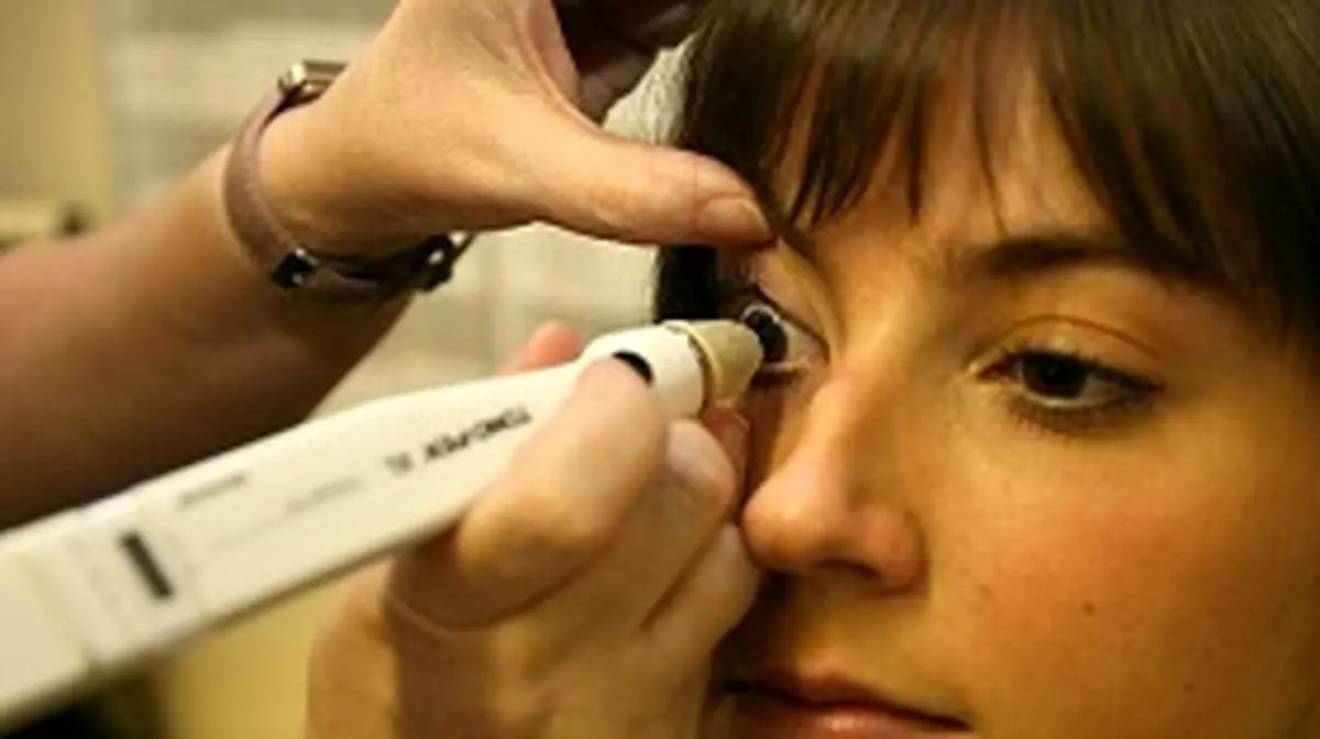 تشخیص زودهنگام آلزایمر با آزمایش چشم
