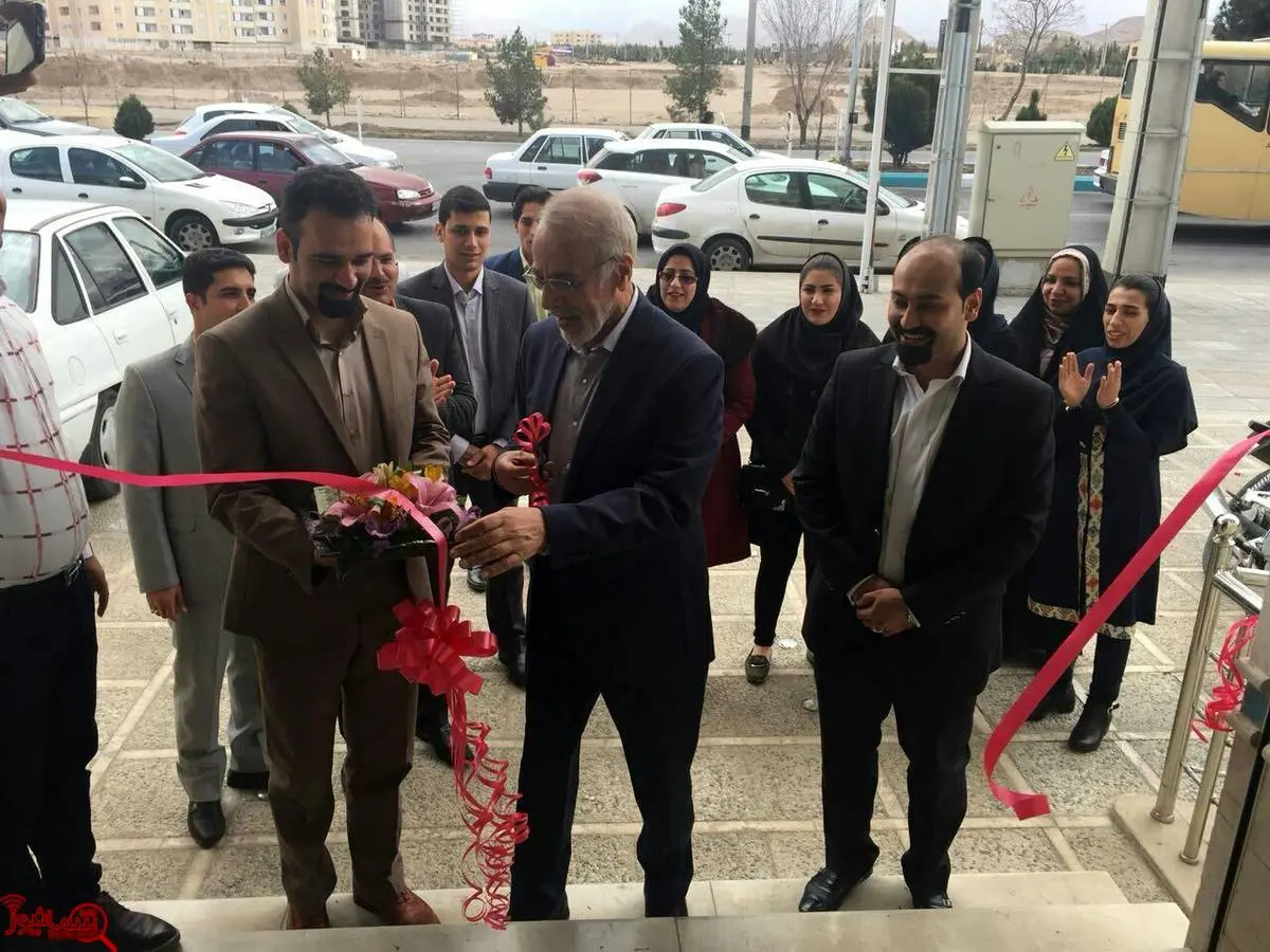 دوازدهمین شعبه بیمه تجارت نو در "یزد" افتتاح شد