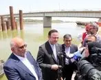 اجرای برنامه‌های گسترده برای تحقق شعار سال در مناطق آزاد کشور