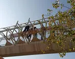 خودکشی فجیع دختر جوان 18 ساله از روی پل عابر پیاده اصفهان + جزئیات