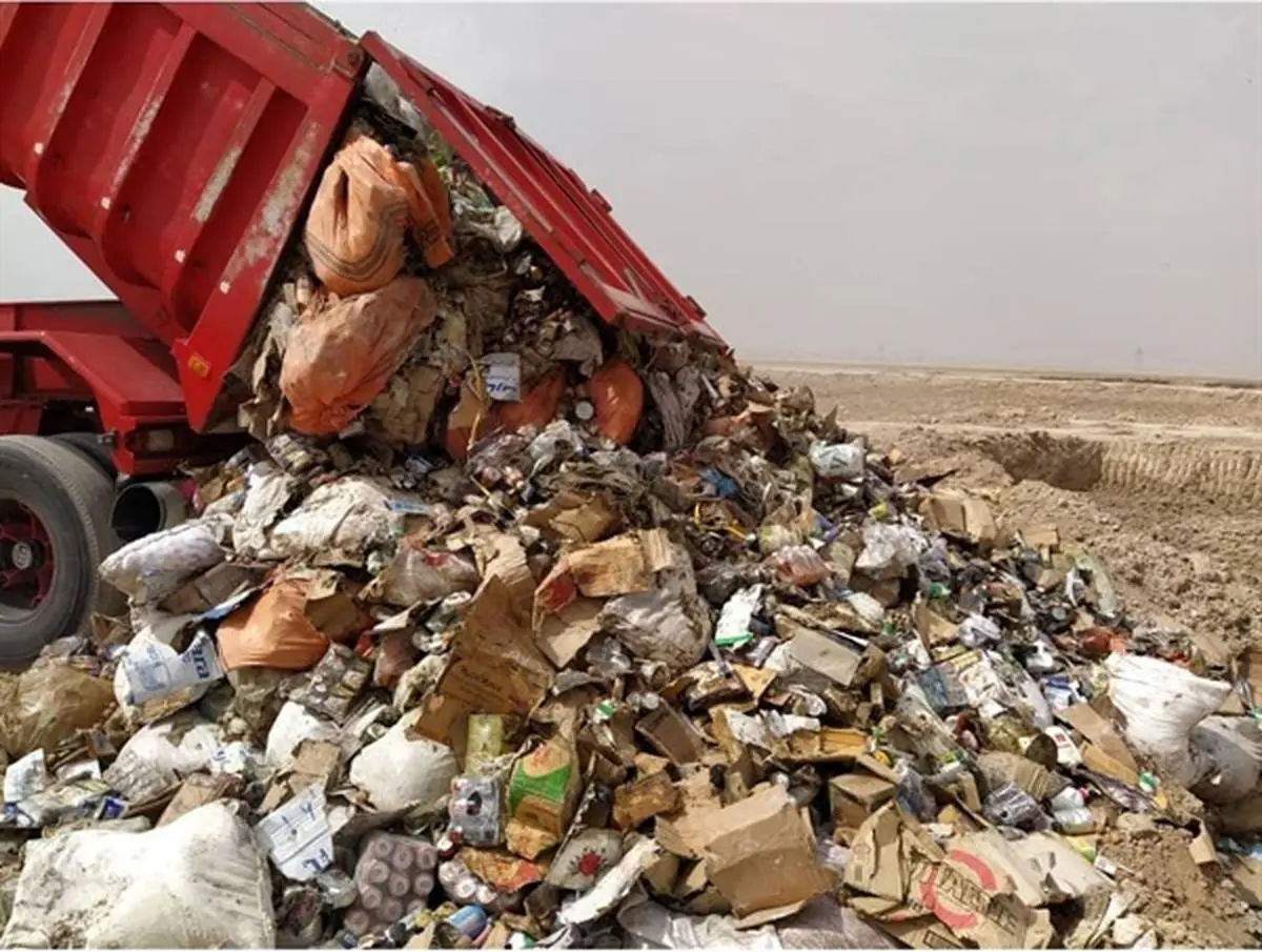 انهدام قریب به ۵۰ تن کالای قاچاق و متروکه در خوزستان
