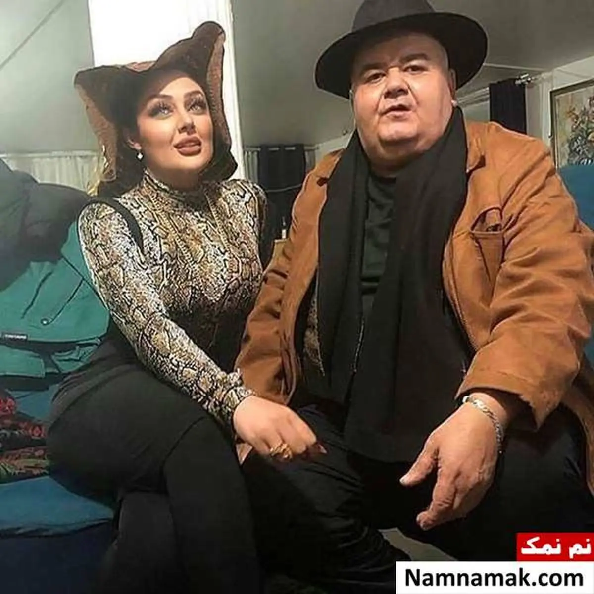 عکس دیده نشده از اکبر عبدی و همسر ونوه اش | کی باورش میشه این خانوم جذاب همسر اکبر عبدی باشه