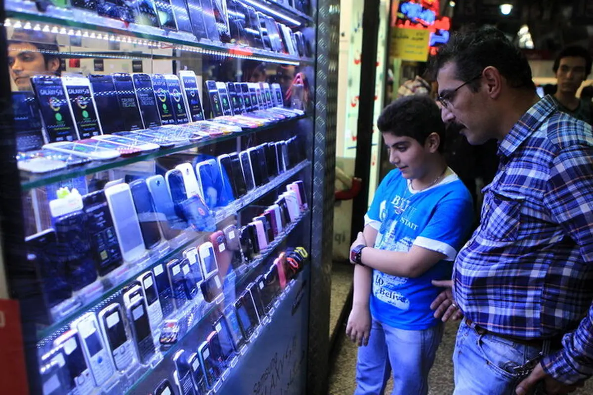 بازار موبایل در آستانه بازگشایی مدارس ملتهب شد