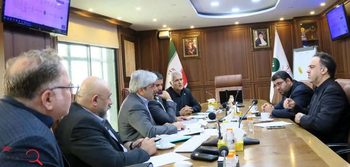 نشست ادواری معاون فناوری و نوآوری وزارت ارتباطات و فناوری اطلاعات با مدیرعامل پست بانک ایران برای حمایت از شرکتهای دانشبنیان