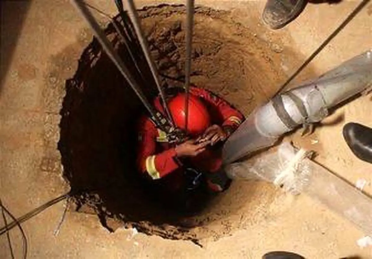 نجات دختر شیرازی از عمق یک چاه ۸ متری