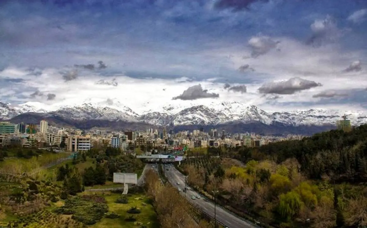 هوای ۲۲ فروردین تهران پاک بود