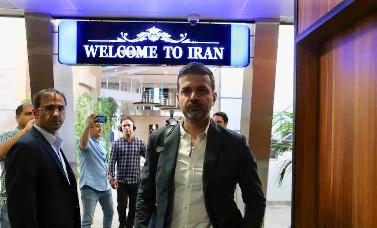 استراماچونی آماده سفر به تهران، استقلال آماده مذاکره

