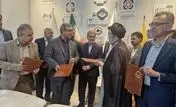 تفاهم‌نامه احداث ۵۰۰ مگاوات نیروگاه خورشیدی میان استانداری خراسان رضوی، موسسه اعتباری ملل و شرکت‌های برق خراسان امضا شد