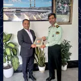 تقدیر رئیس پلیس مهاجرت و گذرنامه سازمان فراجا از مدیرعامل بیمه تجارت‌نو