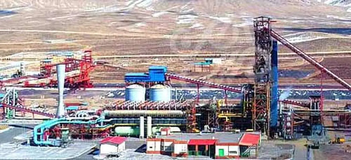 بازدید اعضای کمیته کارشناسی ایستگاه های راه آهن کشور از طرح شانتینگ یارد فولاد سفیددشت