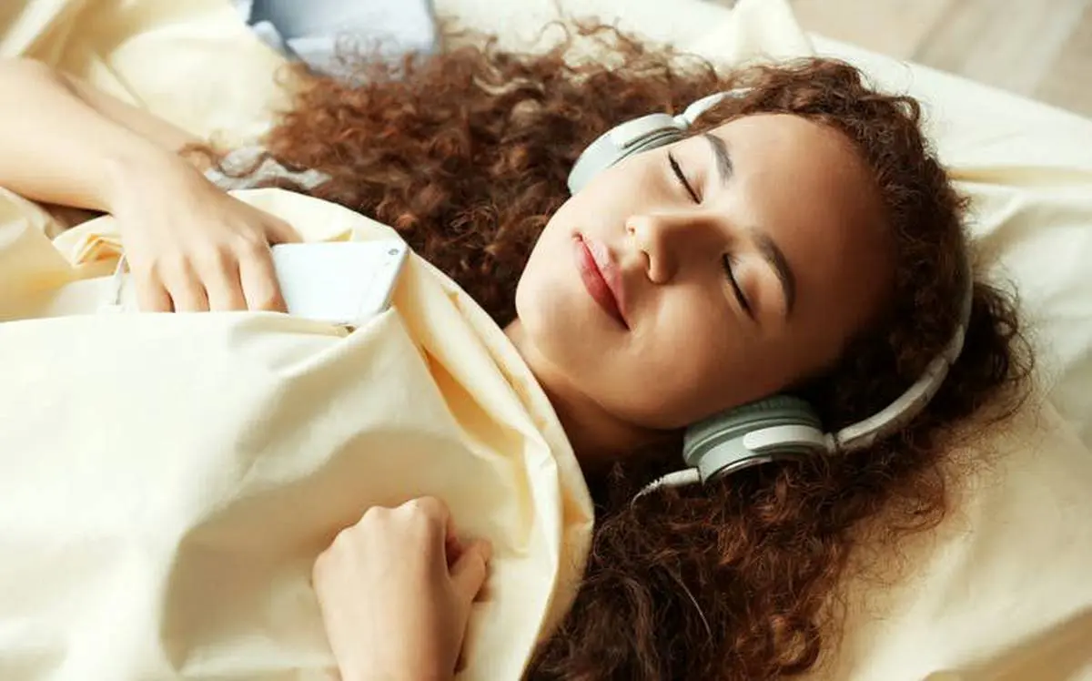 تاثیر موسیقی آرامش بخش برای بهبود خواب | موسیقی آرامش بخش شما را به خواب عمیق فرو می برد