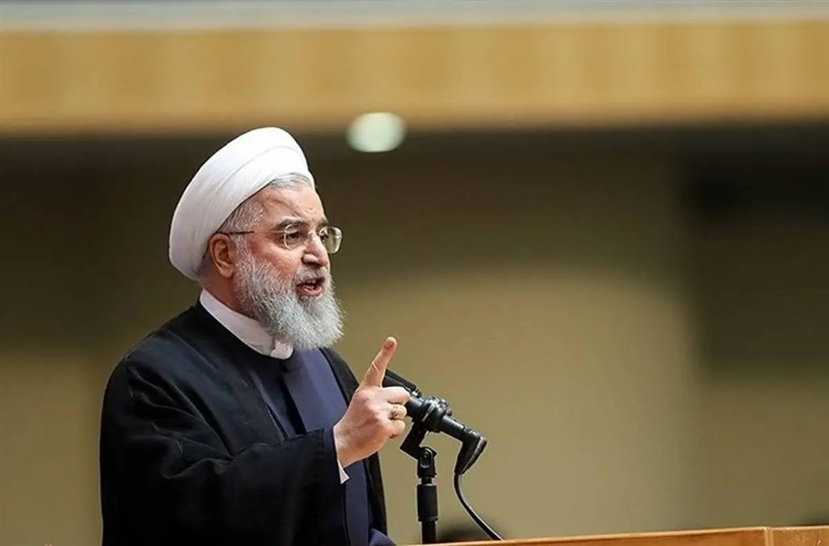 روحانی: هنوز برای مذاکره با ایران پیام می‌دهند