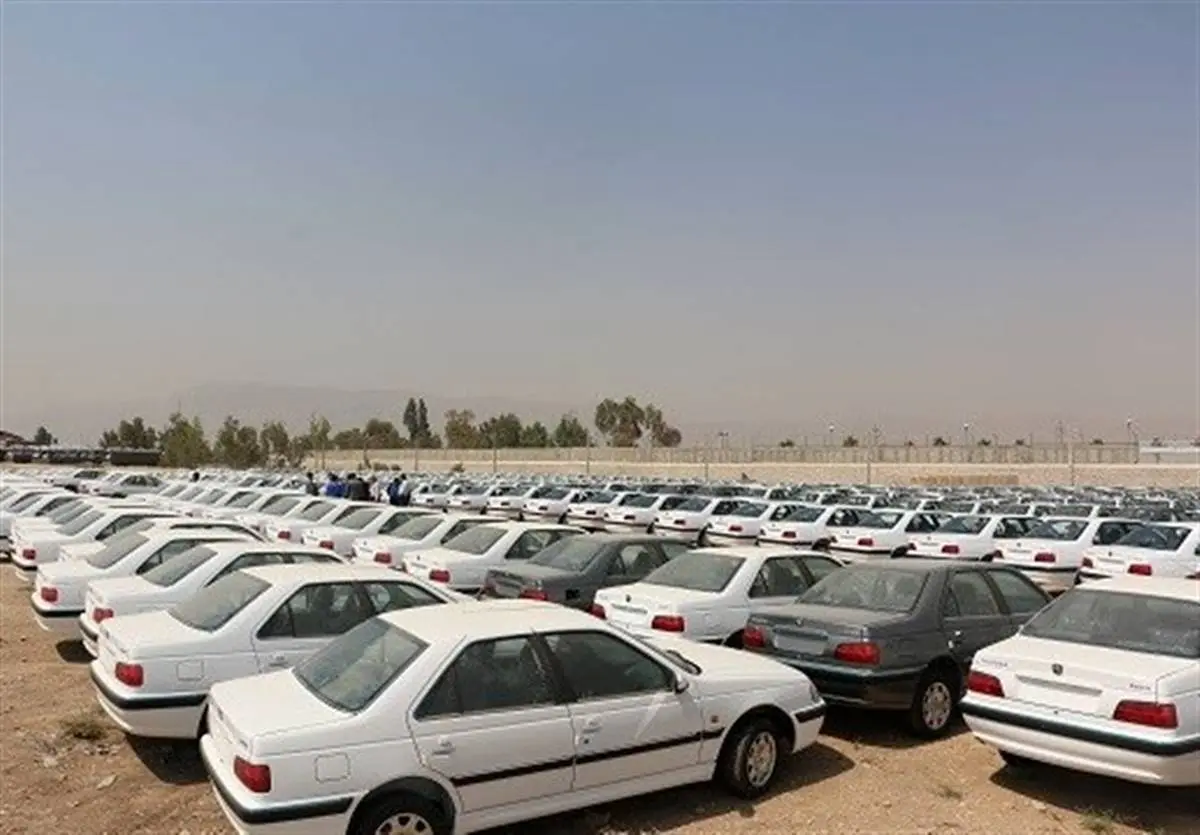 ایران خودرو قیمت محصولات خود را ارزان کرد
