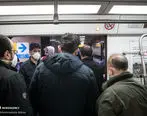 جلوگیری از ورود شهروندان بدون ماسک به مترو 