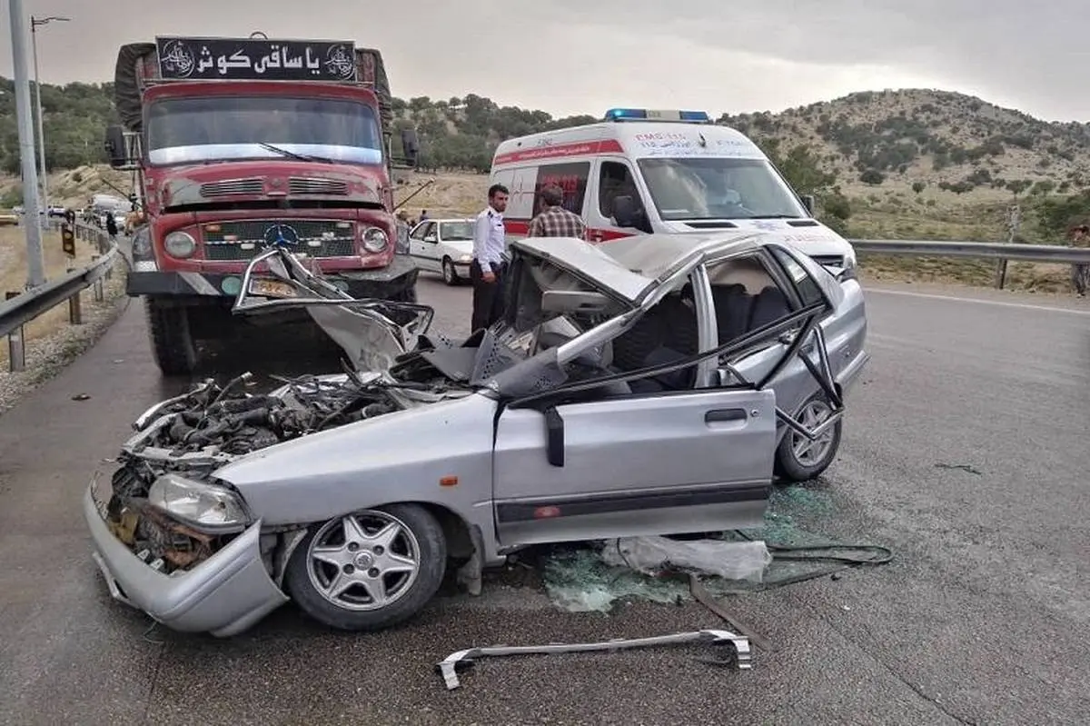 فارس همچنان رکورددار تصادفات جاده ای کشور 

