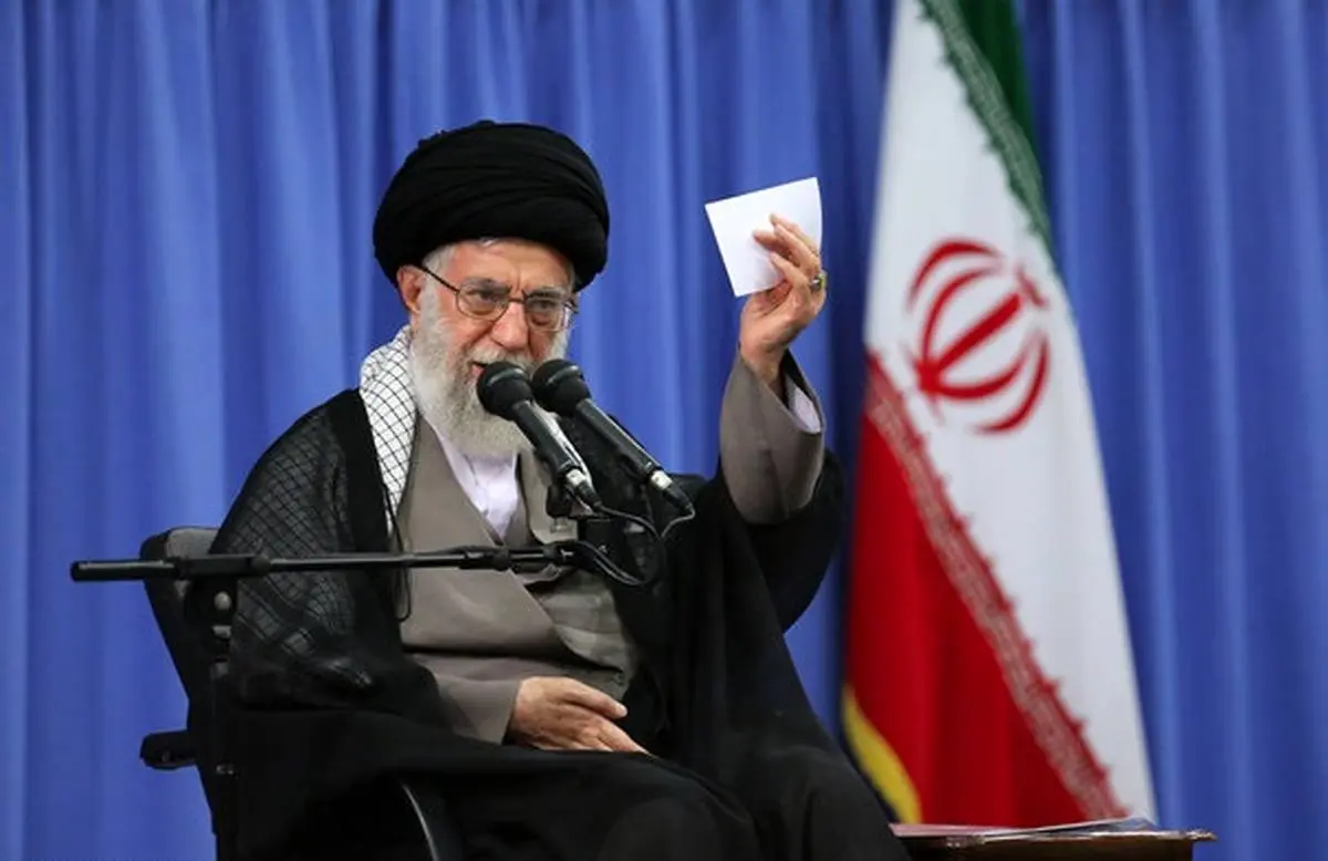هیچ دشمنی نمی‌تواند ملت ایران را فلج کند