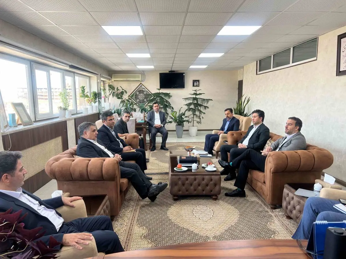 دیدار مدیرعامل ایران کیش با سرپرستی بانک تجارت آذربایجان غربی