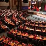 تجلیل برند آروا از قهرمانان درون‌سازمانی در همایش با هم در مسیر موفقیت
