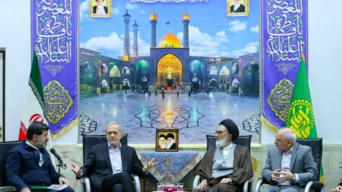 تمامی ادارات باید به پنلهای خورشیدی مجهز شوند/در تابستان برق به ادارات داده نخواهد شد