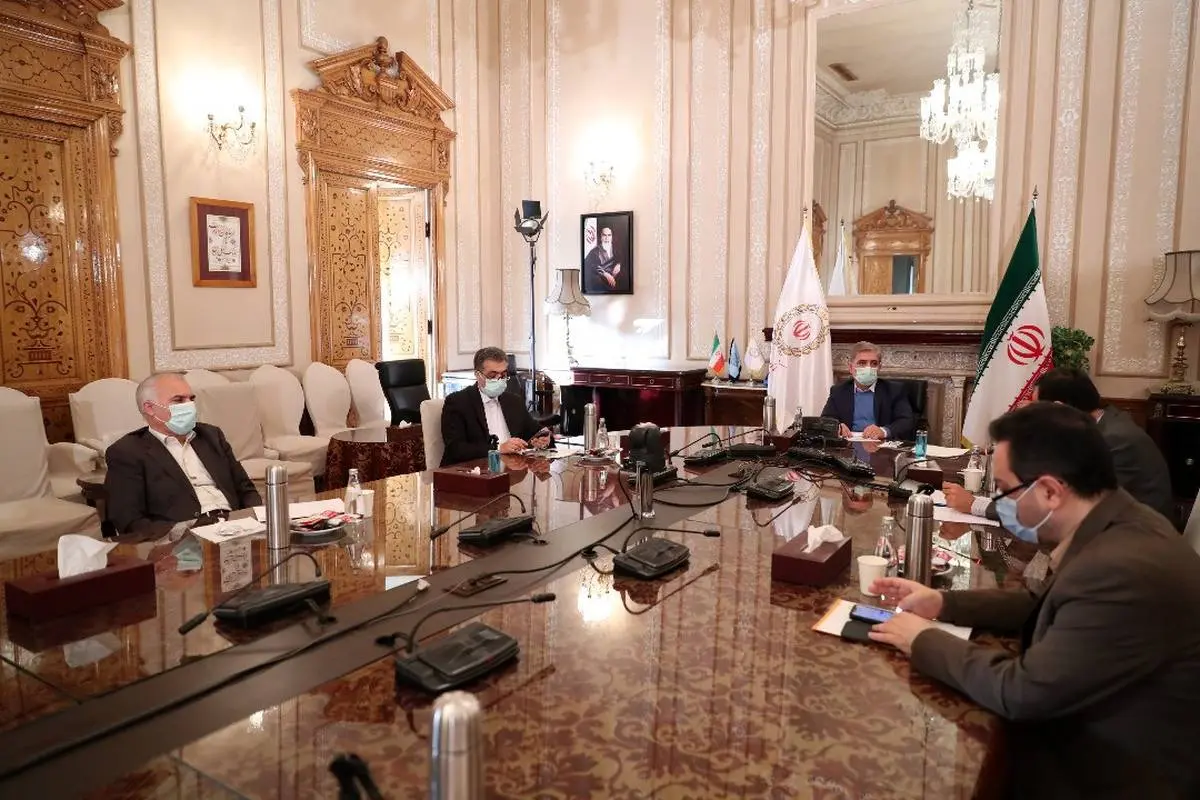 برگزاری نشست اعضای هیات مدیره و هیات عامل بانک ملی ایران
