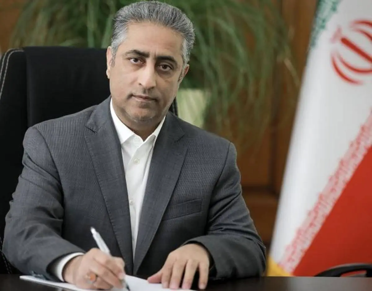 مدیرعامل بانک صنعت و معدن: عزت و اقتدار اقتصادی کشور، مرهون تلاش صنعتگران و معدنکاران است