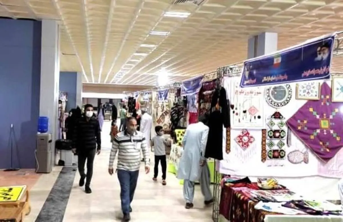 ۲۰ غرفه صنایع دستی در نمایشگاه پاییزه منطقه آزاد چابهار راه‌ اندازی شد
