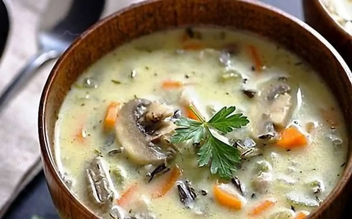 (آموزش) برای دوران سرماخوردگیت یک سوپ خاص درست کن | طرز تهیه سوپ پیازچه مخصوص سرماخوردگی