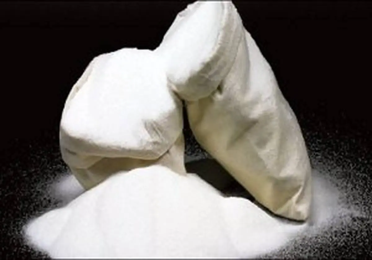 یک میلیارد شکر احتکار شده در اقلید کشف شد

