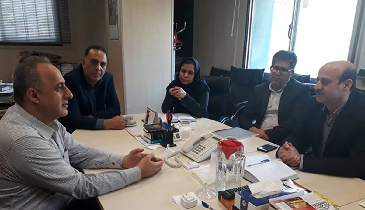 مسائل مطرح در هم اندیشی سرپرست سازمان تامین اجتماعی با کارکنان پیگیری میشود