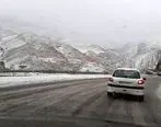 بارش برف و باران در محورهای ۱۳ استان
