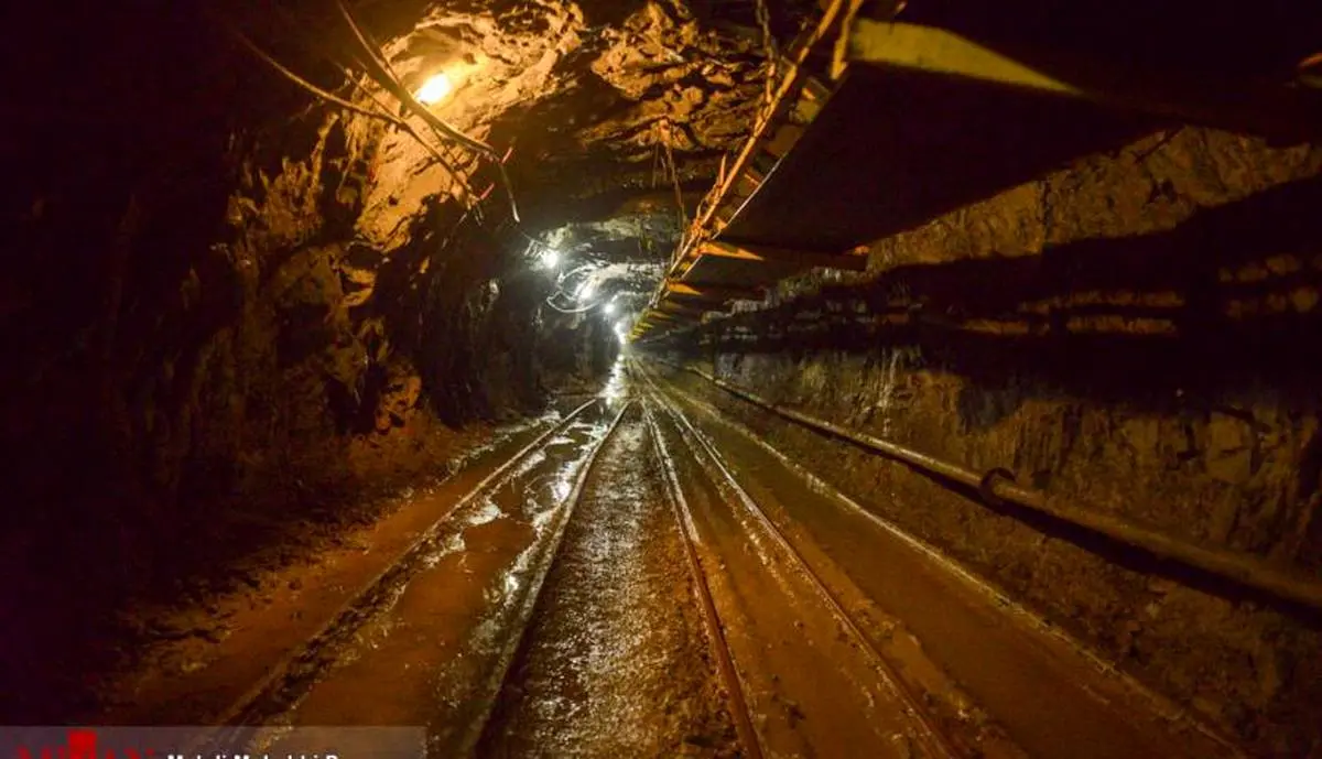 معدن زیرزمینی انگوران به نوارنقاله 1100 متری مجهز شد
